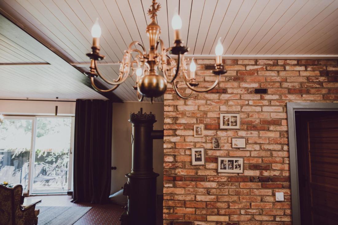 Saha Kluba Apartamenti คูลดีกา ภายนอก รูปภาพ