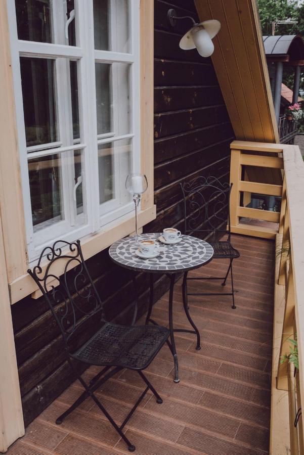 Saha Kluba Apartamenti คูลดีกา ภายนอก รูปภาพ