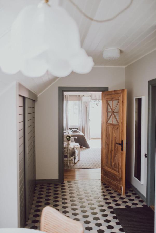Saha Kluba Apartamenti คูลดีกา ภายนอก รูปภาพ