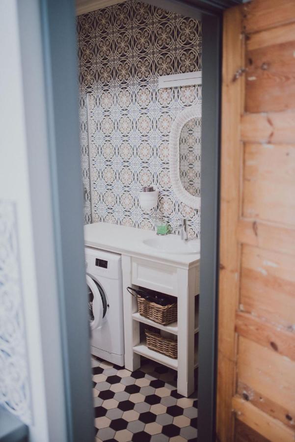 Saha Kluba Apartamenti คูลดีกา ภายนอก รูปภาพ