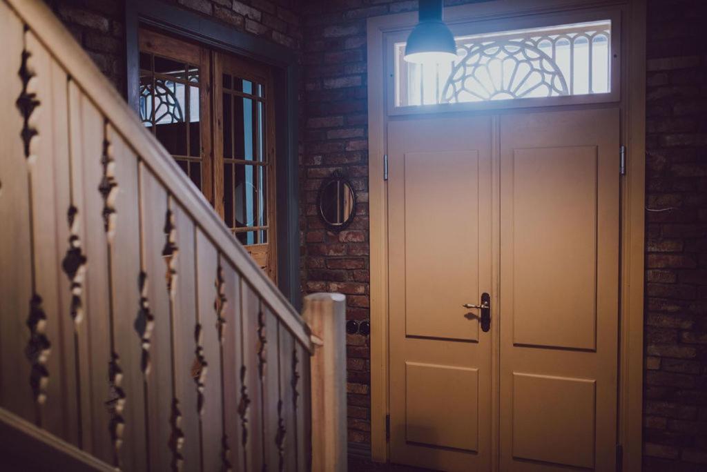 Saha Kluba Apartamenti คูลดีกา ภายนอก รูปภาพ